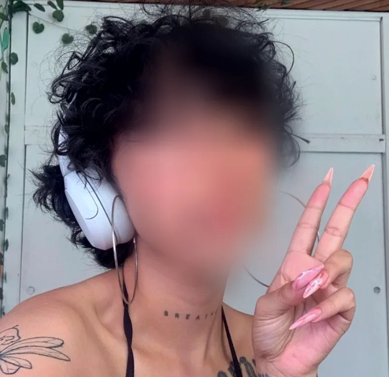 Benthe, 26